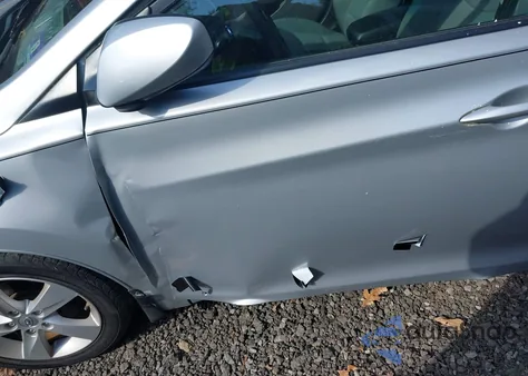 2013 Hyundai Elantra Gls z USA, uszkodzony, nr VIN 5NPDH4AE9DH294342